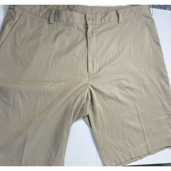 Nike Dri Fit TOUR PERFORMANCE Golf Shorts (Men's 40) Khaki - Picture 1 of 6